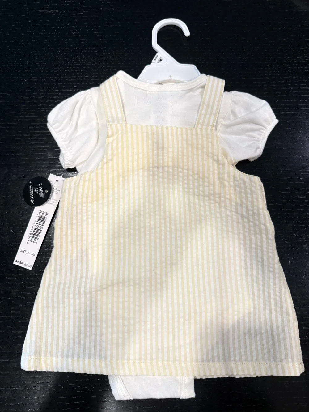 Nicole Miller Yellow Bee Seersucker Overall Dress with Cream Sunglasses